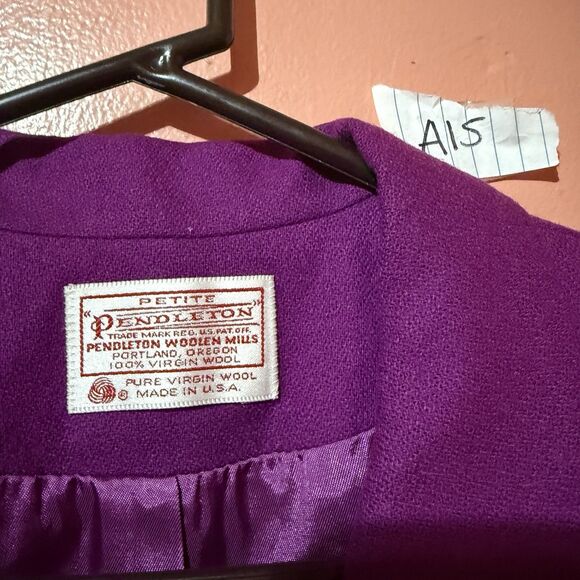 Vintage Pendleton Womens Blazer Petite Purple Jacket Pure Virgin Wool Pockets - Picture 3 of 5